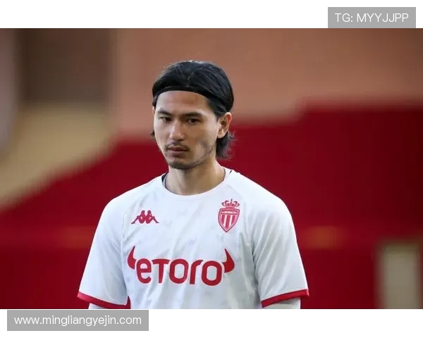 在法甲踢球的日本籍球员