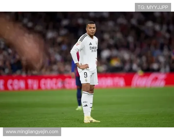 法甲历史最佳阵容回顾：从帕潘到姆巴佩的时代演变